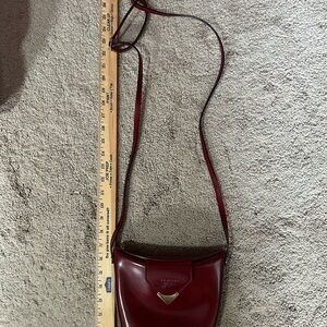 Elegant Burgundy Crossbody Bag